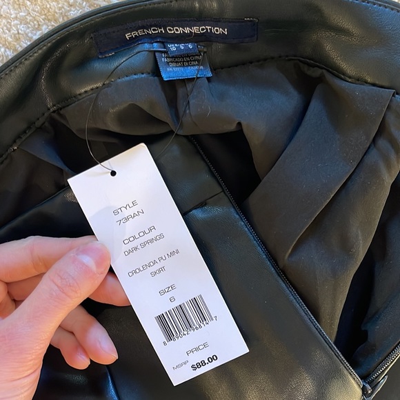 Leather Mini Skirt | French Connection | hunter green, size 6 - Picture 3 of 4